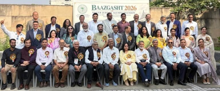 The Aligarian: AMU News, Alumni and Aligarh City Alumni of the 2001 MBA batch pose for a group photo at Baazgasht 2026, AMU