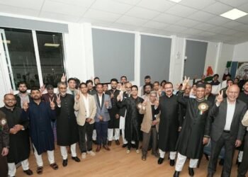 Sir Syed Day 2026: AMU Alumni in New Zealand, AMU Schools and Malappuram Centre Mark the Day AMU alumni and families at the Sir Syed Day 2026 celebration at Devonport Community House, Auckland, New Zealand