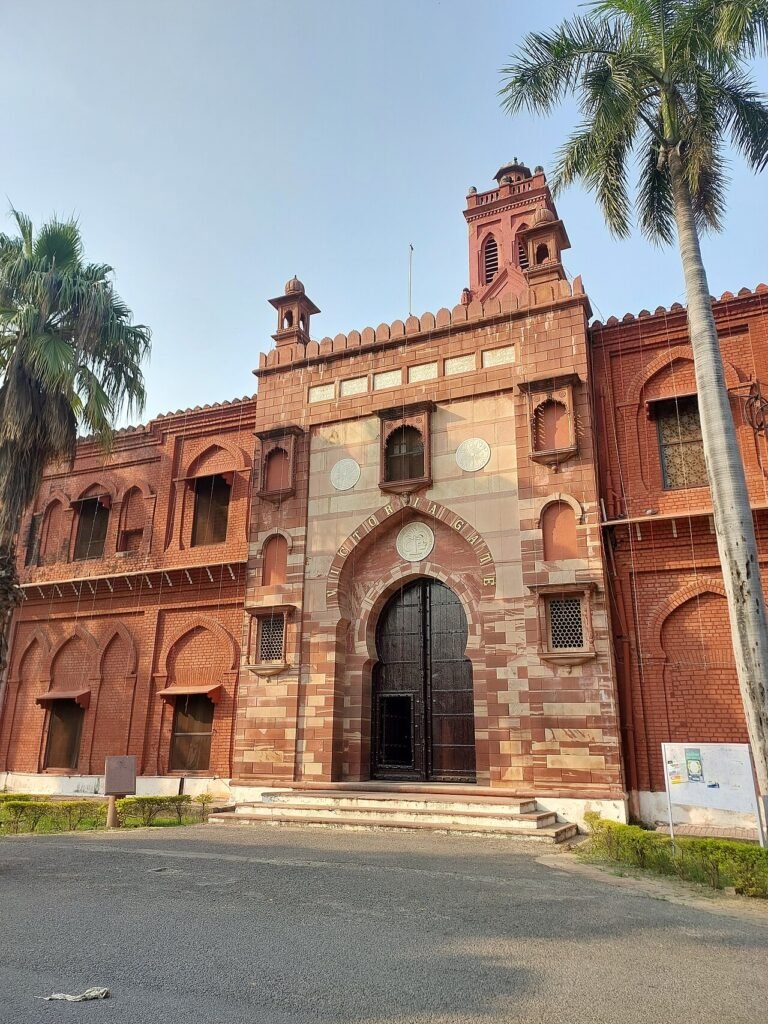 Aligarh City Guide: Culture, Tradition, Food and Places to Visit Victoria Gate, Aligarh Muslim University